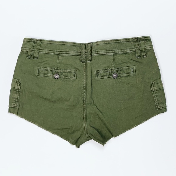 Abercrombie Green Cargo Shorts - Picture 10 of 10